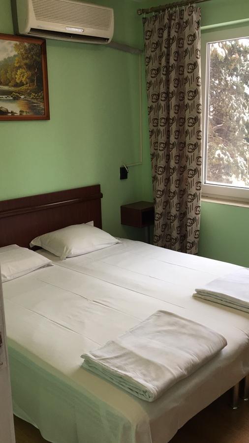 Royal Hostel فارنا المظهر الخارجي الصورة